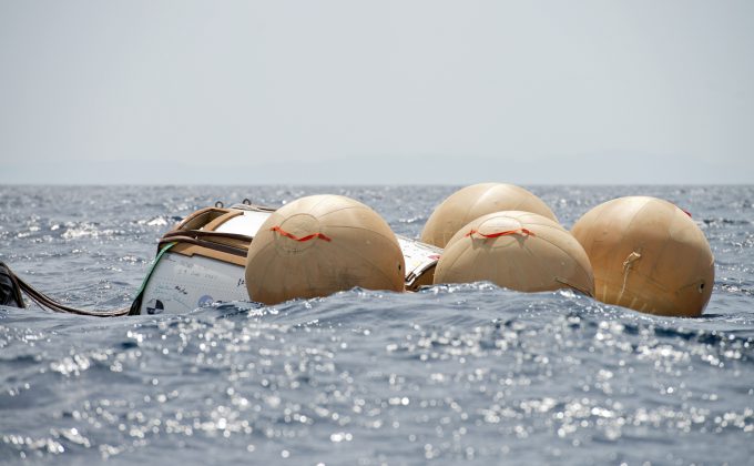 Balloons_keep_IXV_prototype_afloat
