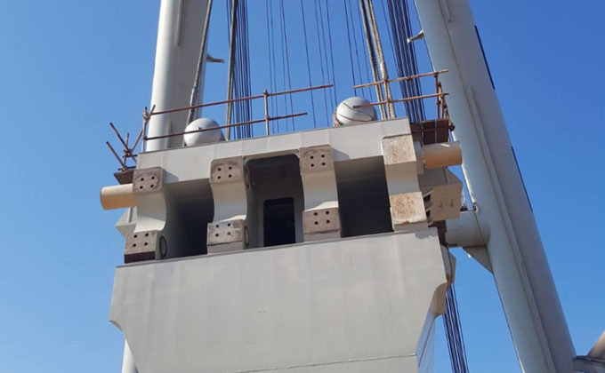Preview ofsheerlegs_iitalia_to_position_new_spud_carrier_in_croatia_029