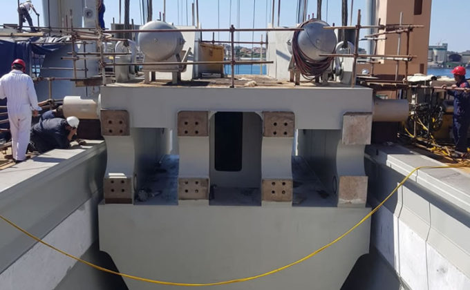 Preview ofsheerlegs_iitalia_to_position_new_spud_carrier_in_croatia_032