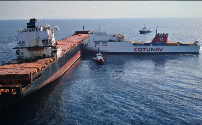 Tug Nos Taurus to fight antipollution at sea in Corsica collision emergency